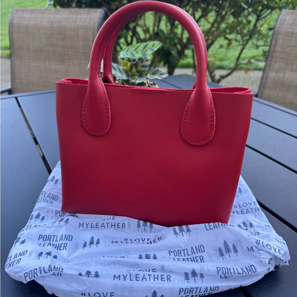 Portland Leather Vibrant Red Mini Bag - Picture 2 of 5
